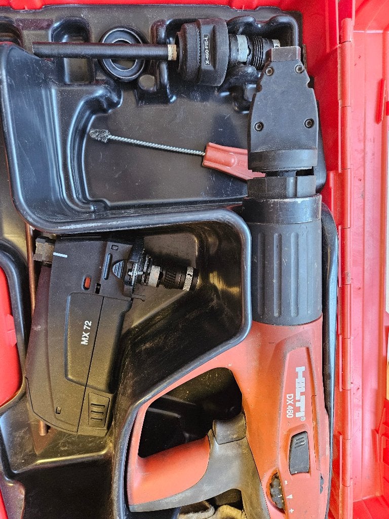 Hilti Schietpistool Volautomatisch bevestigingspistool (Kit), Ophalen of Verzenden, Zo goed als nieuw, Tacker/nietmachine, Hilti