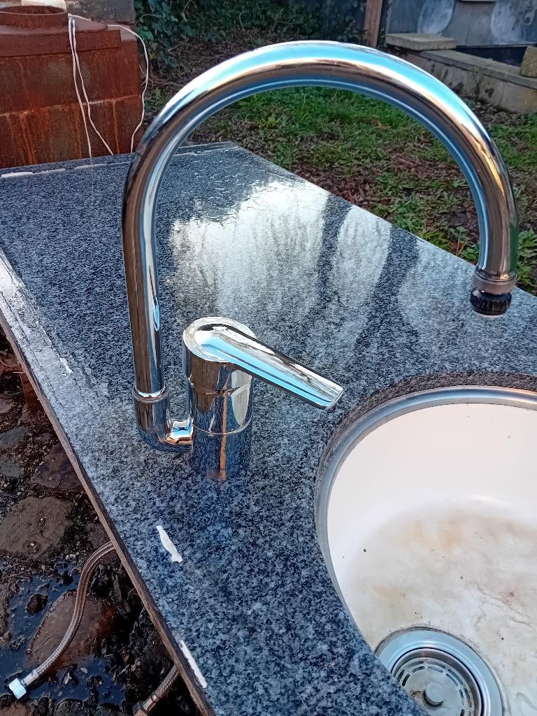 Marmeren keukenblad met kraan en wasbak. Ev ifv buitenkeuken, Ophalen, Gebruikt, Steen, Kraan