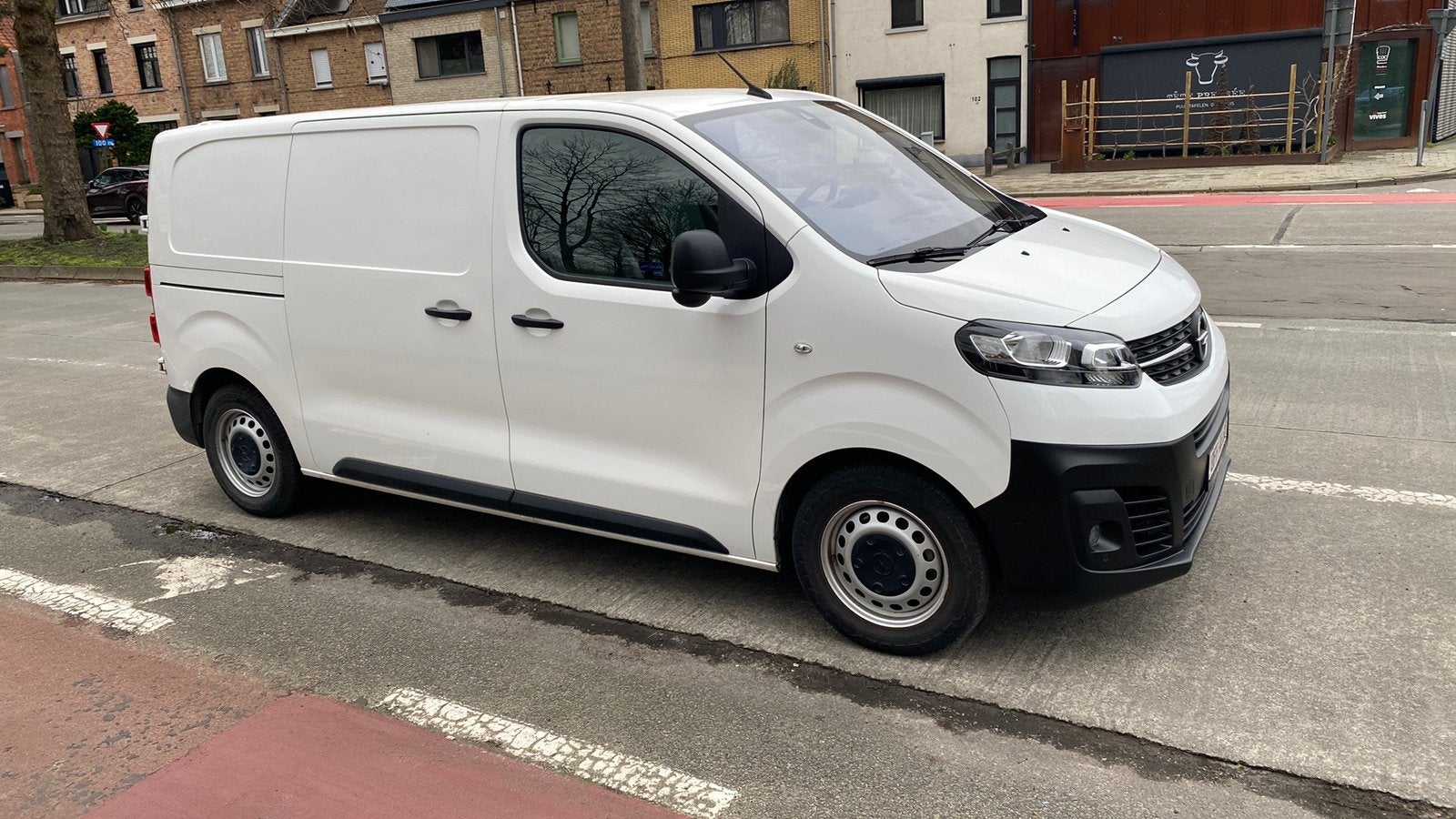 Opel Vivaro e, Motoren, Motoren | BMW, Particulier, Toermotor, meer dan 35 kW, 2 cilinders, ABS, Handgeschakeld, Ophalen