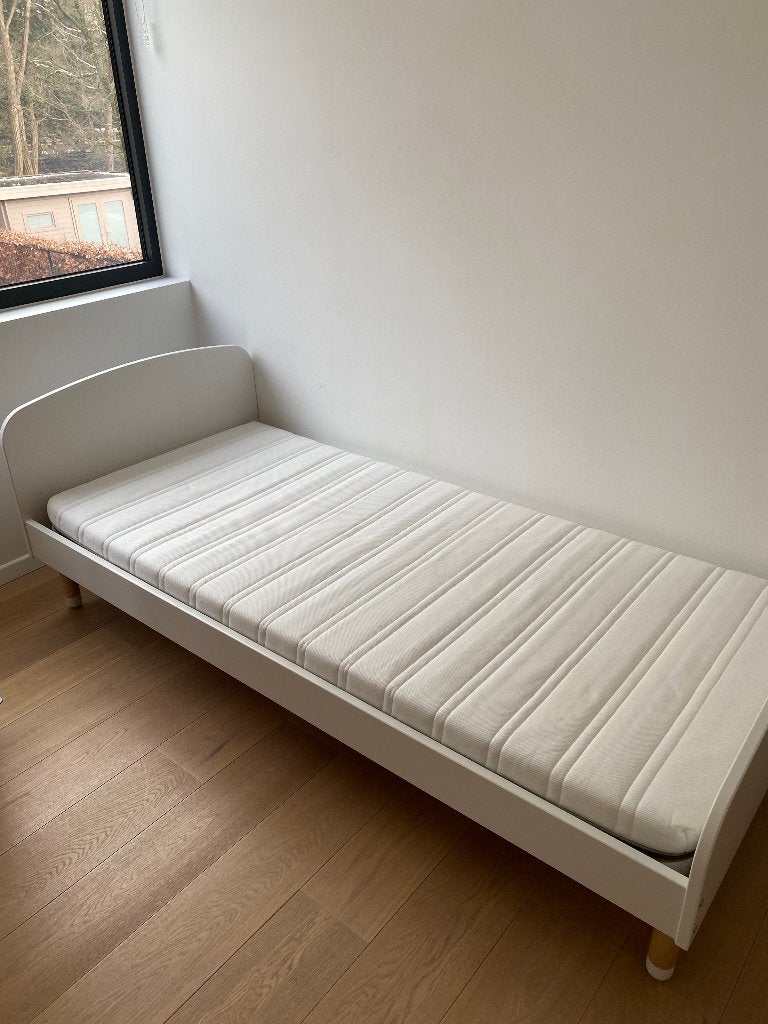 Flexa bed wit zonder matras, Ophalen, Zo goed als nieuw, Lattenbodem