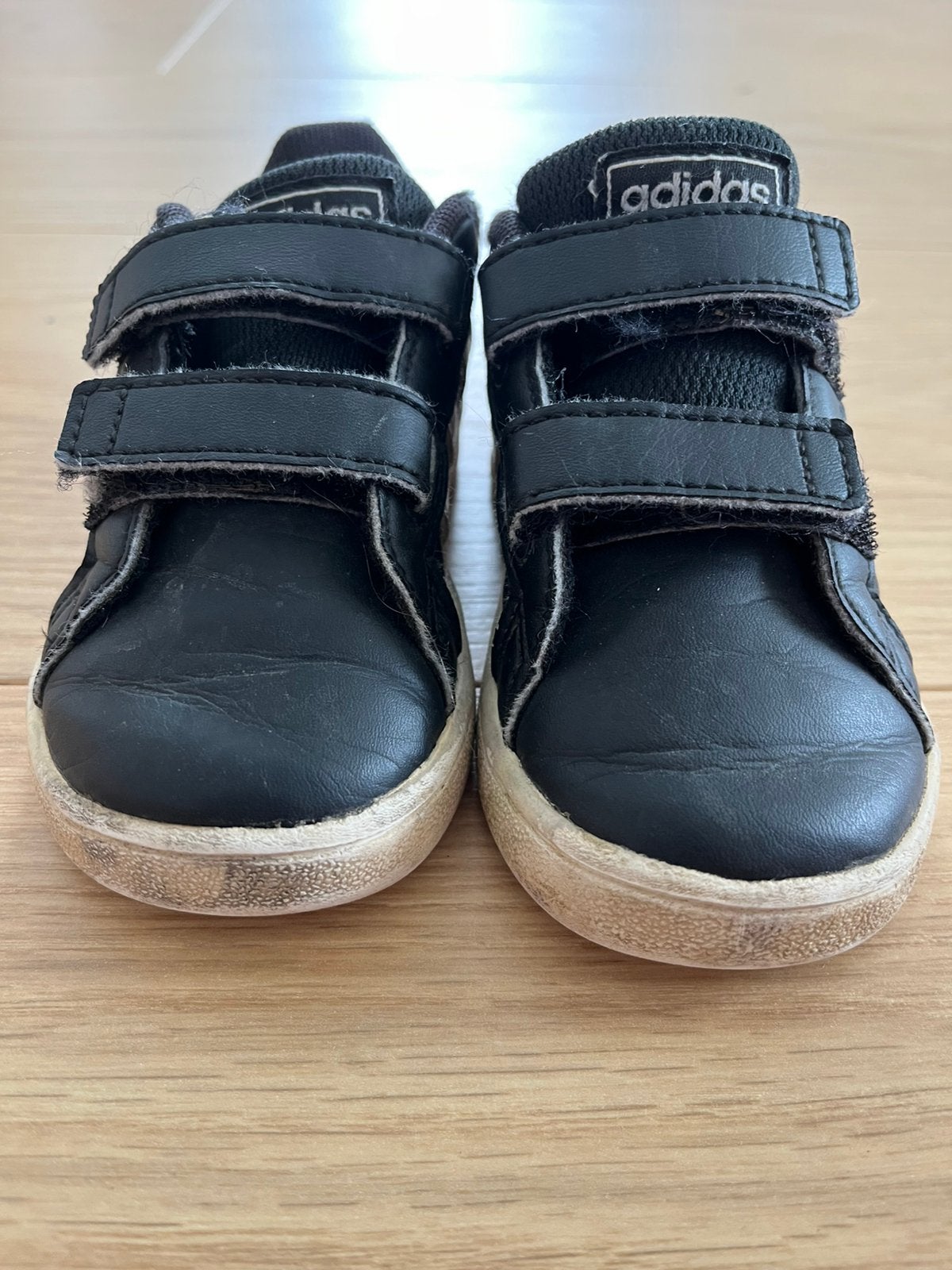 Adidas kind maat 23, Kinderen en Baby's, Babykleding | Schoentjes en Sokjes, Ophalen, Zo goed als nieuw