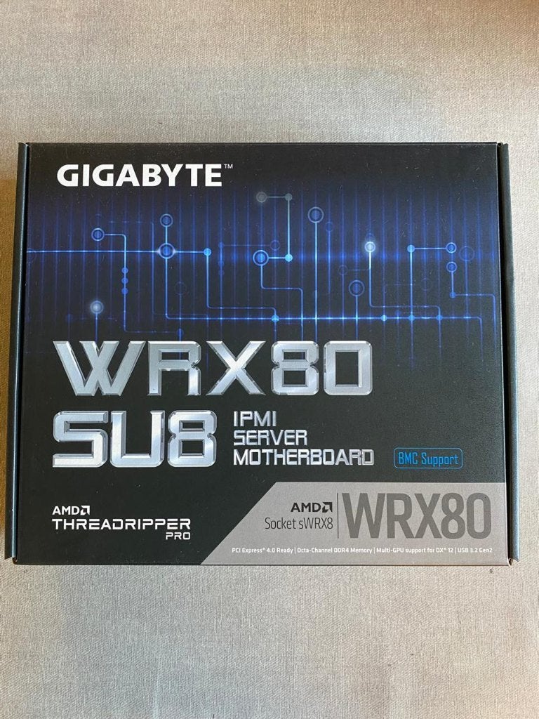 Gigabyte WRX80 SU8 IPMI. Workstation Motherboard, Computers en Software, Moederborden, DDR4, Ophalen of Verzenden, Zo goed als nieuw