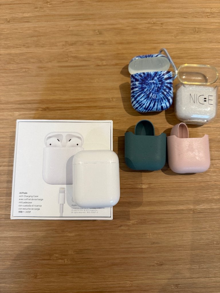 Apple Airpods 2ème gen avec boite origine, Télécoms, Téléphonie mobile | Écouteurs, Enlèvement, Utilisé, Blanc, Apple