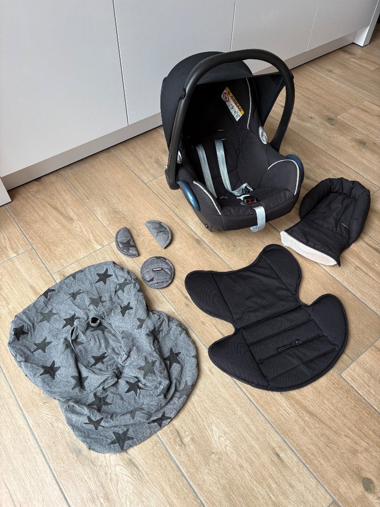 Maxi Cosi Cabriofix, Ophalen, Autogordel of Isofix, Zo goed als nieuw, 0 t/m 13 kg