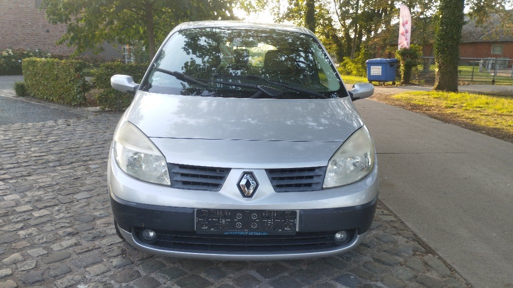 Renault Scenic automaat bj 2006 benzine met keuring v.v, Autos, Renault, 82 kW, Carnet d'entretien, 5 portes, 5 places