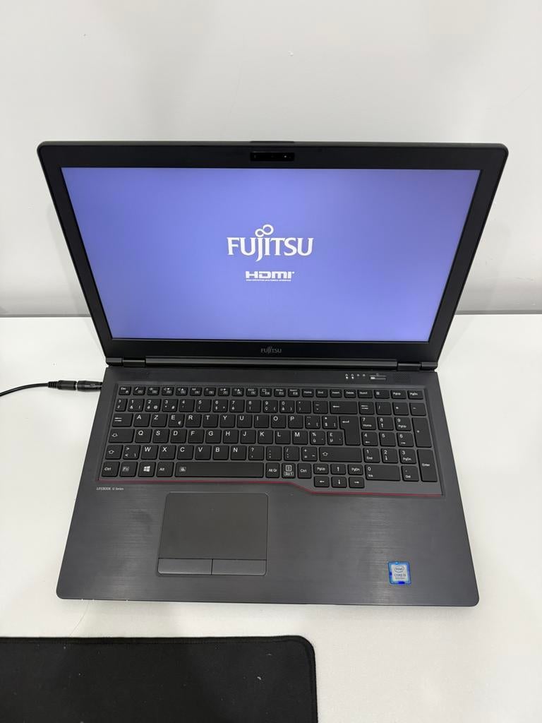 Fujitsu - Core i5 - onderdelen, Computers en Software, Windows Laptops, Ophalen, Zo goed als nieuw, SSD