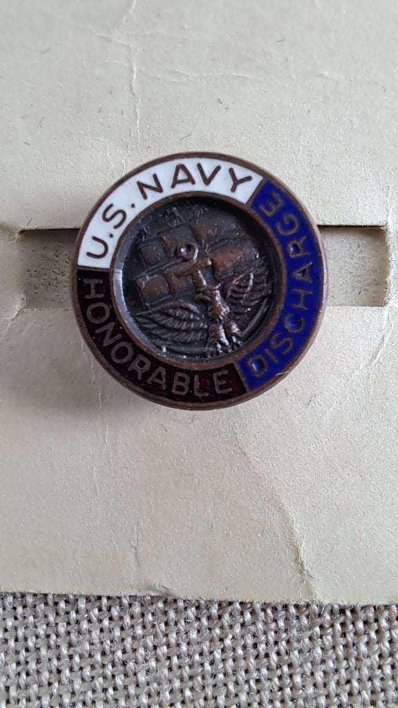 HONORABLE DISCHARGE US NAVY ORIGINAL USWW2 - MINT, Collections, Enlèvement ou Envoi, Marine, Emblème ou Badge