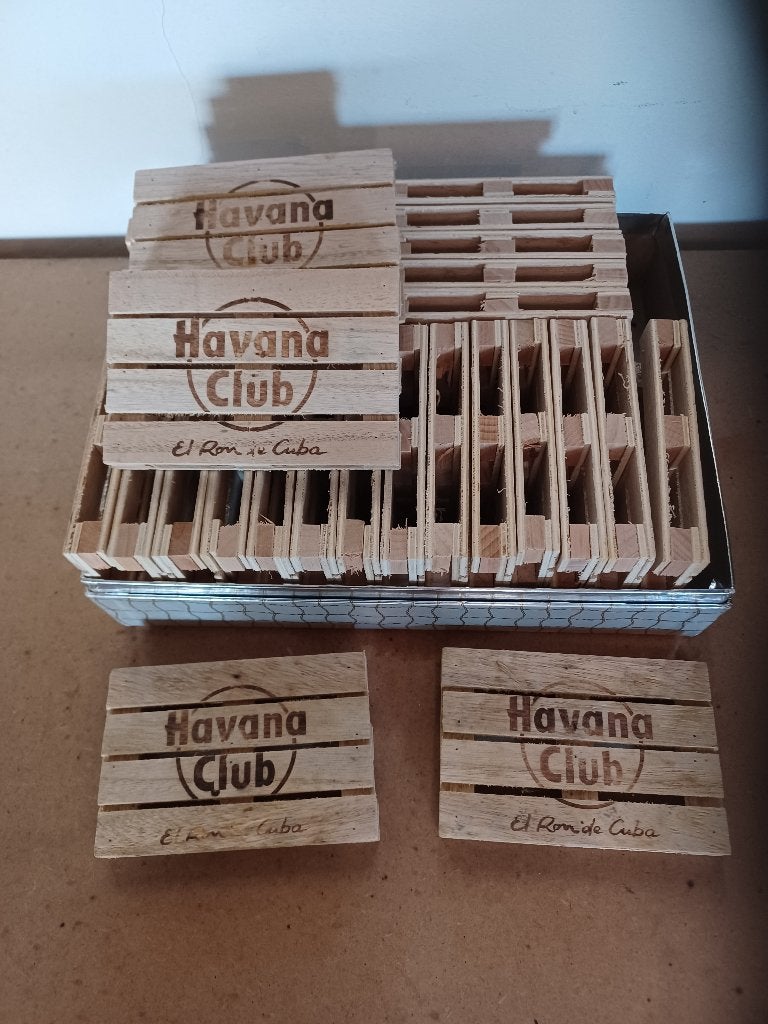 Havana Club houten mini pallet onderzetters (voor glazen), Ophalen of Verzenden