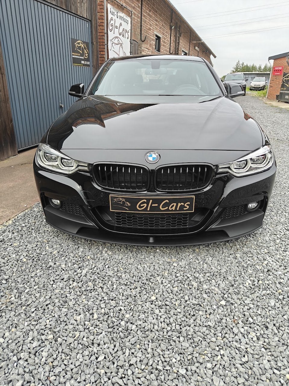 BMW 3 Serie 330 Berline 330I LIMETED (bj 2017, automaat), Auto's, Achterwielaandrijving, Gebruikt, Zwart, Aangepast voor mindervaliden