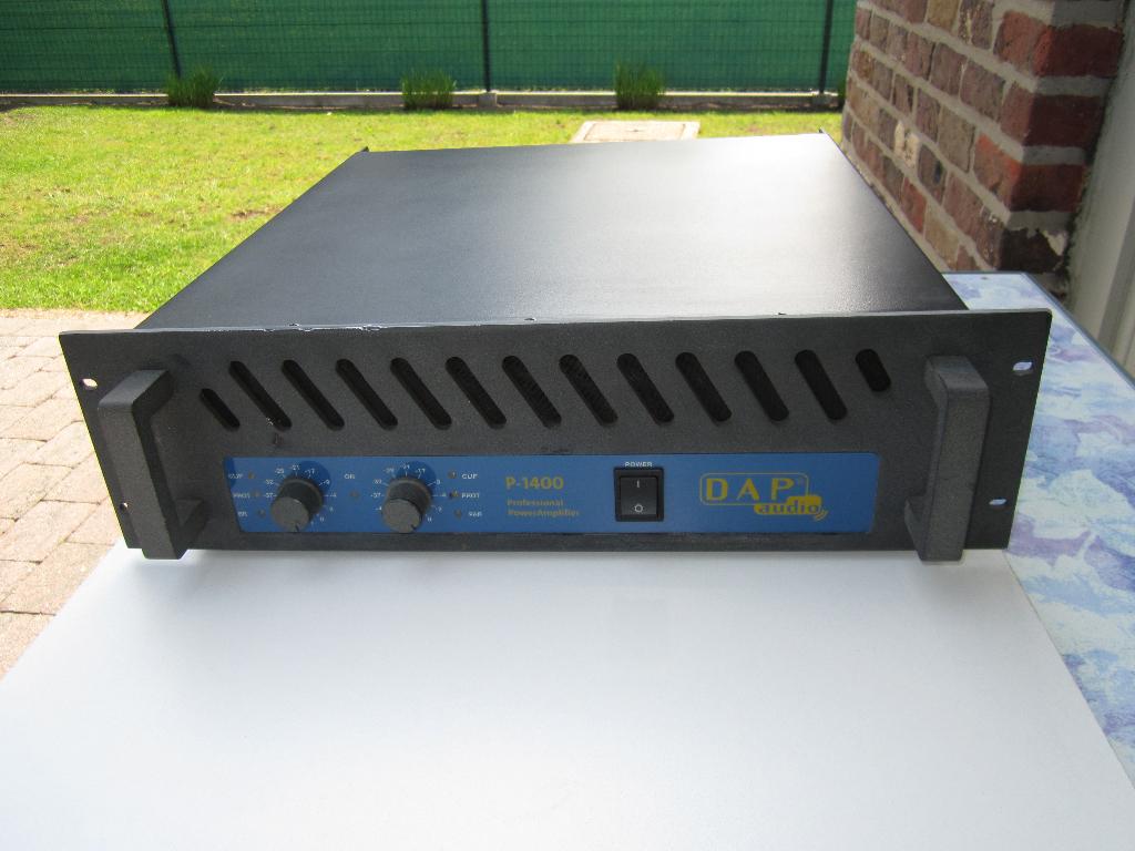 DAP    Versterker    P  -  1400, Gebruikt, 120 watt of meer, Stereo, Ophalen