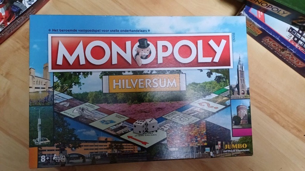 bordspel nieuw Monopoly Hilversum Monopolie 2e editie, Een of twee spelers, Ophalen of Verzenden, Nieuw, Monopoly