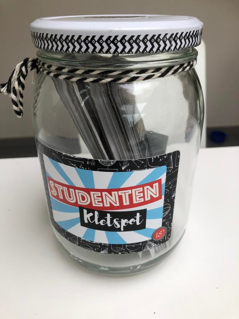 De kletspot - studenten kletspot, Hobby en Vrije tijd, Vijf spelers of meer, Ophalen, Zo goed als nieuw