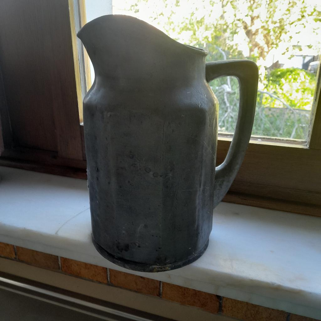 tin/ kruik, kan in tin weegt +- 2,3 kg, Ophalen of Verzenden