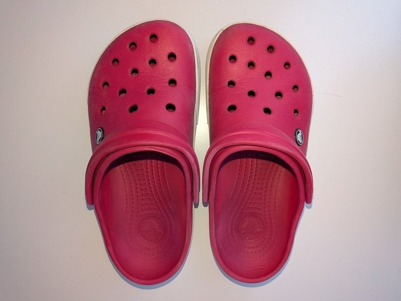Crocs M5W7 couleur framboise - pointure 37-38, Enlèvement, Porté