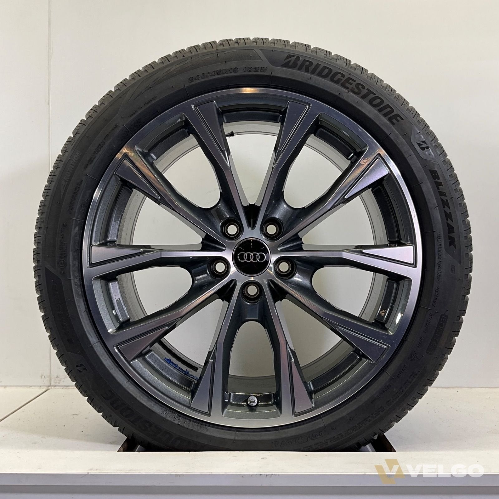 NIEUW AUDI A6 S6 C8 C9 SET VELGEN + WINTERBANDEN 19 INCH, Auto-onderdelen, 19 inch, -, -, Banden en Velgen