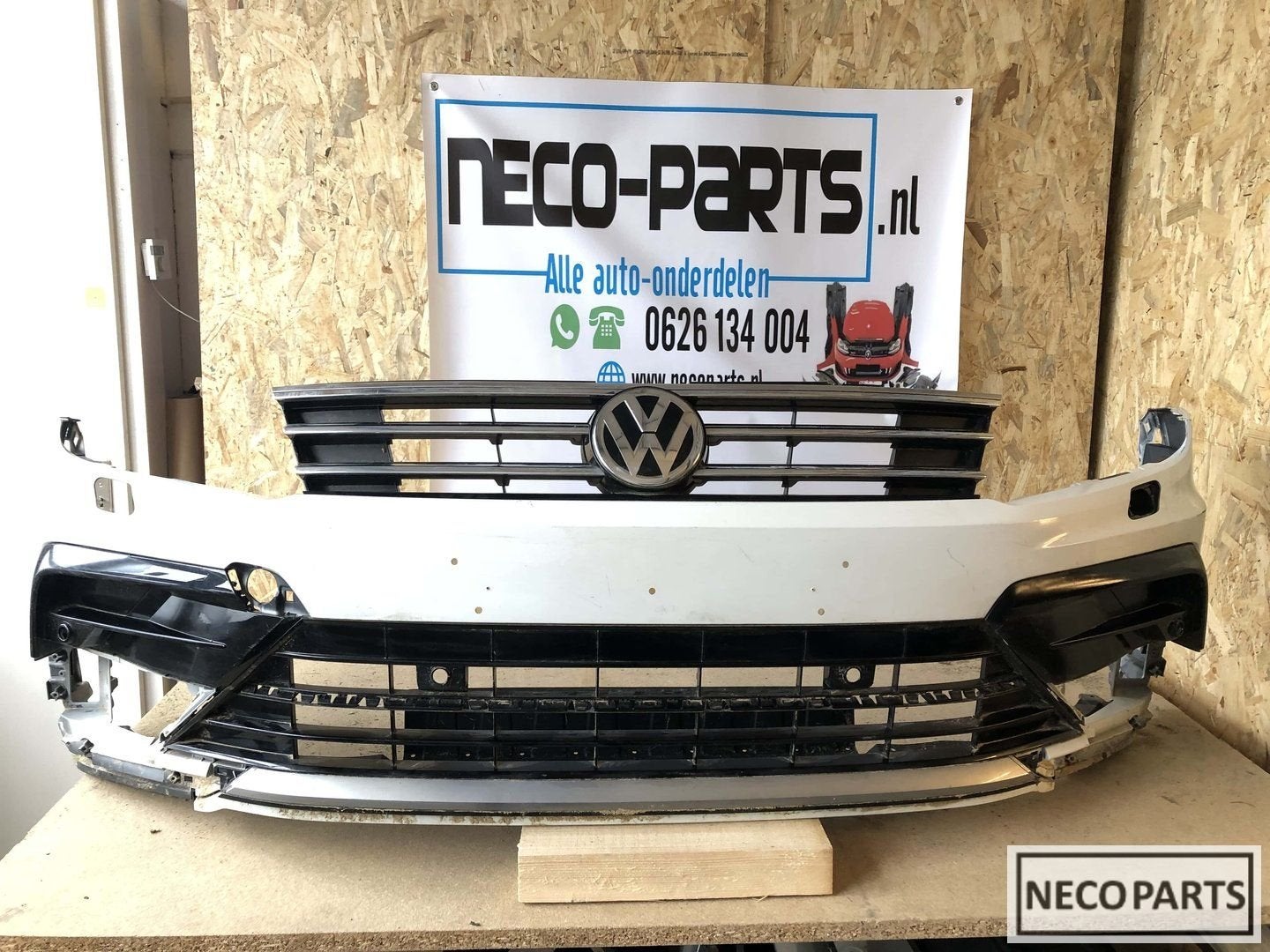 Vw Tiguan 5NA R line bumper voorbumper pdc kls, -, -, Avant, -