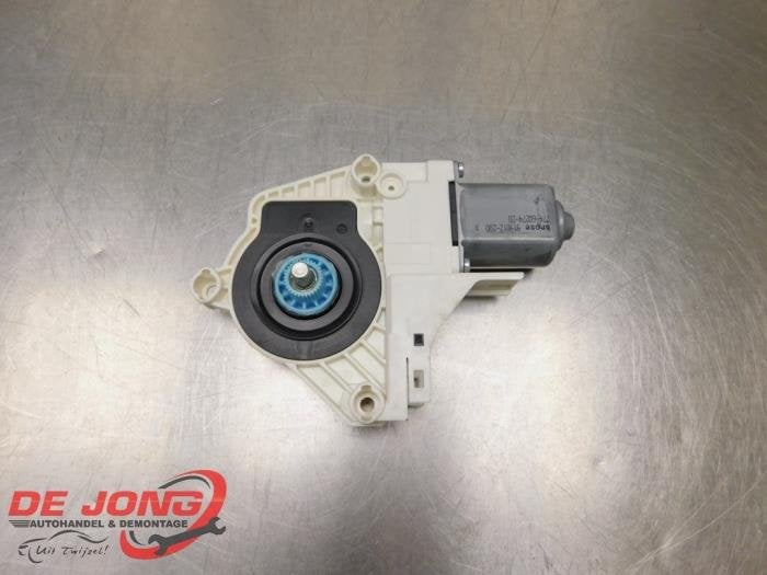 Moteur de vitre portière d'un Volkswagen Touareg, Autos : Pièces & Accessoires, Volkswagen, -, 3 mois de garantie, Utilisé