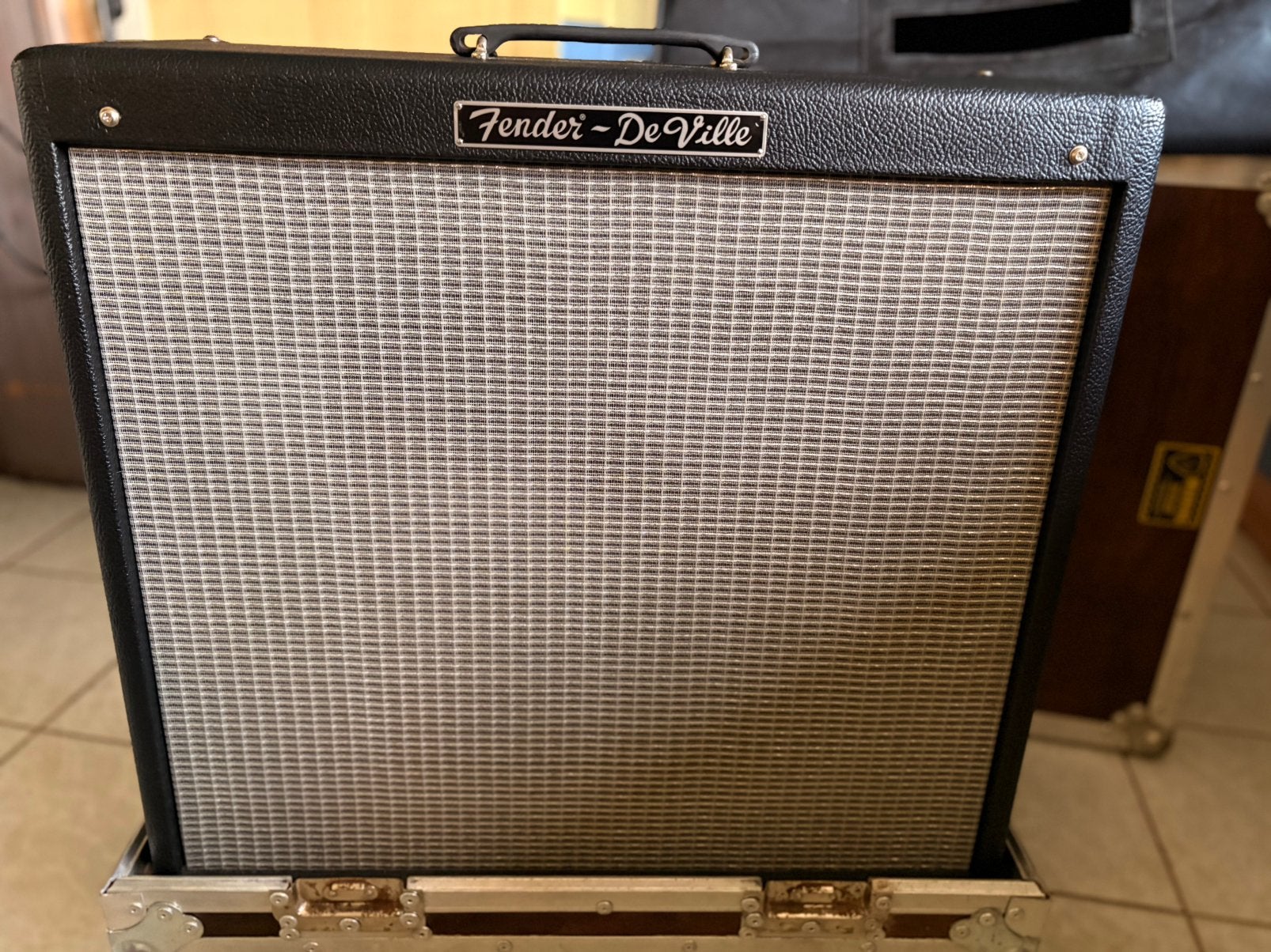 Fender Hot Rod Deville 4x10, 60 watt lampen & extra regelaar, Musique & Instruments, Amplis | Basse & Guitare, Enlèvement, Comme neuf