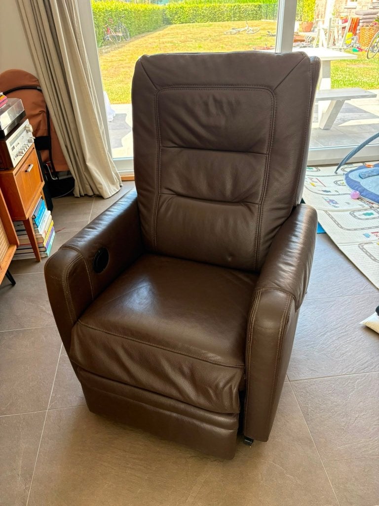 Lederen elektrische relax zetel, Maison & Meubles, Fauteuils, 75 à 100 cm, Comme neuf, Enlèvement, 50 à 75 cm