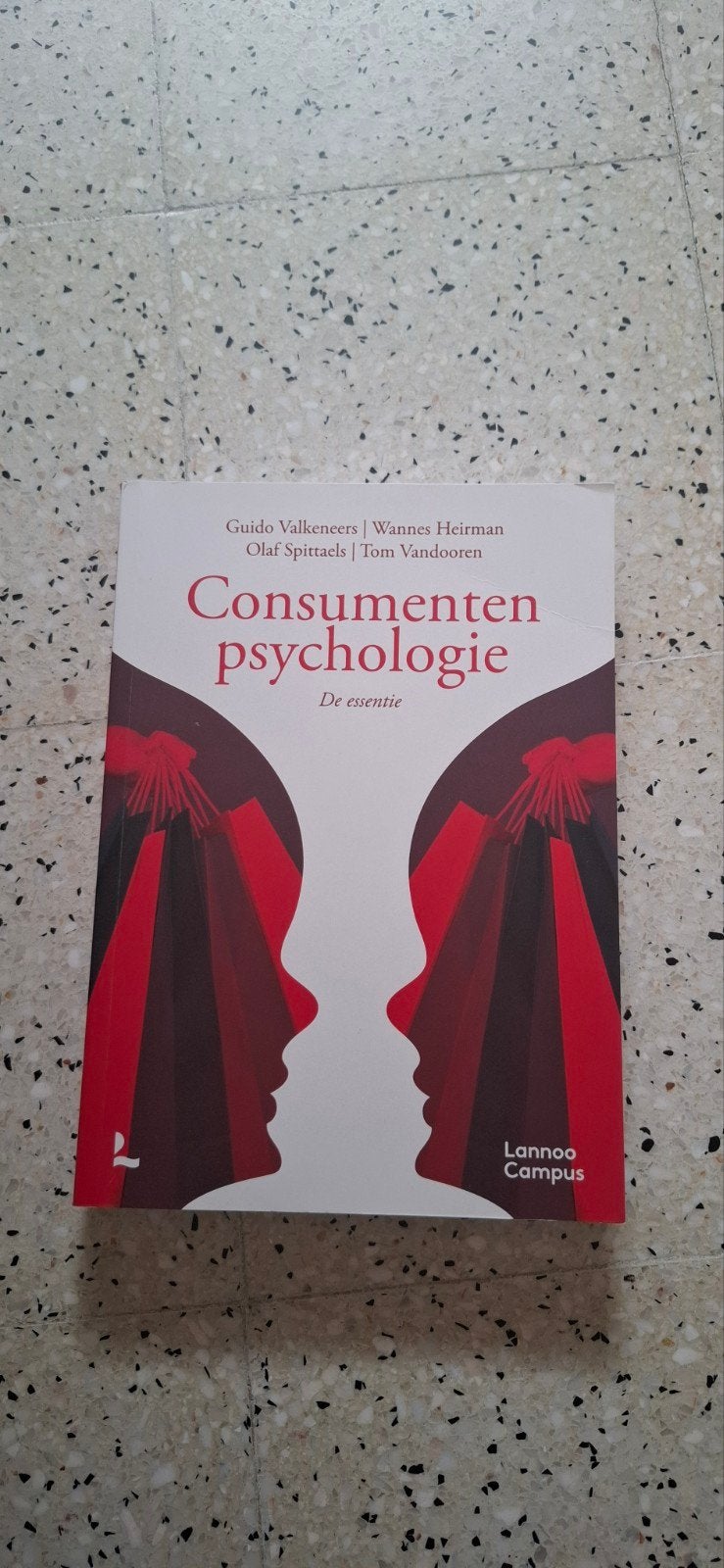Guido Valkeneers - Consumentenpsychologie, Enlèvement ou Envoi, Guido Valkeneers; Wannes Heirman; Olaf Spittaels; Tom Vandooren