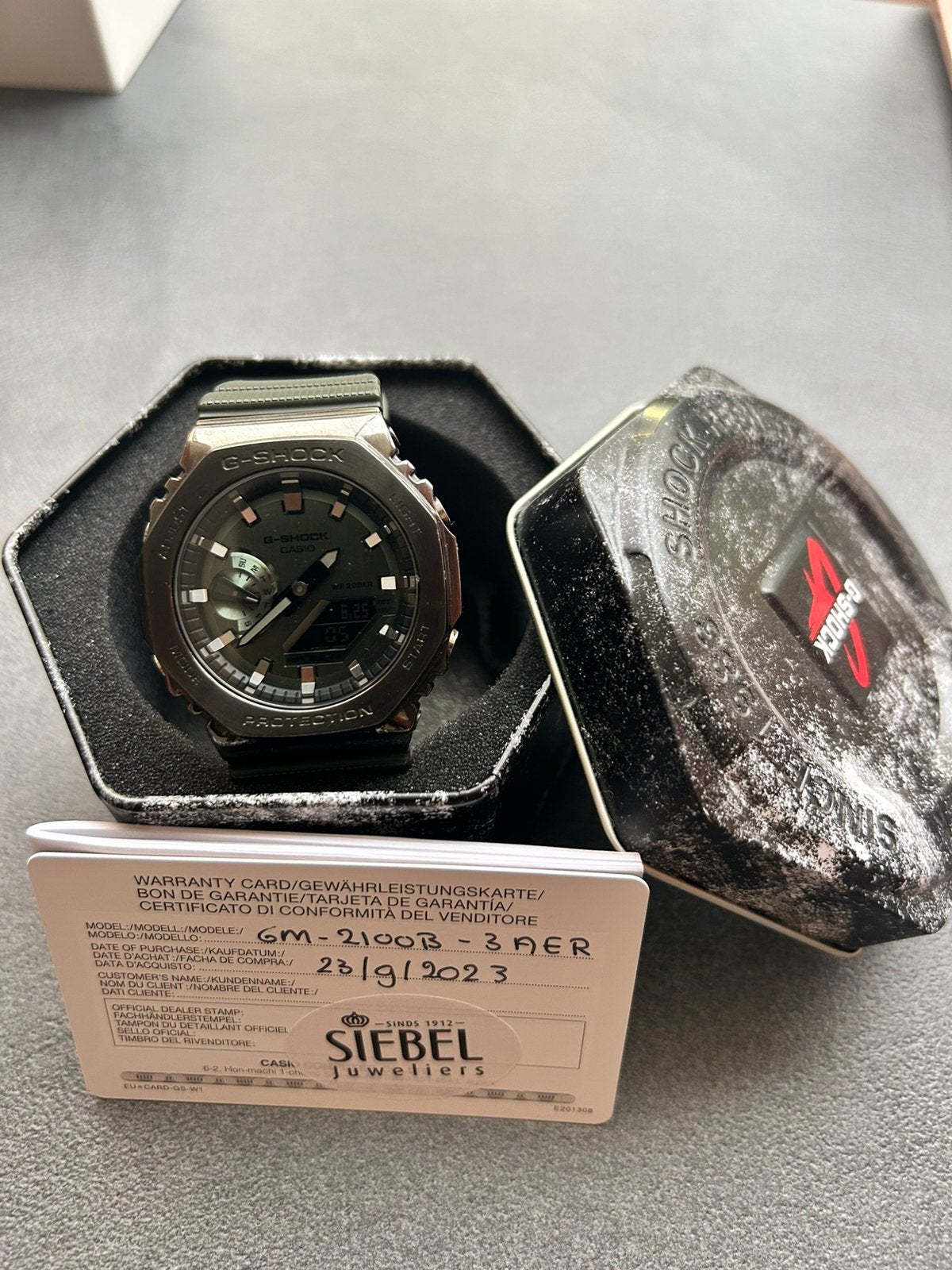 G-Shock horloge model GM 2100B - 3AER, Ophalen, Zo goed als nieuw