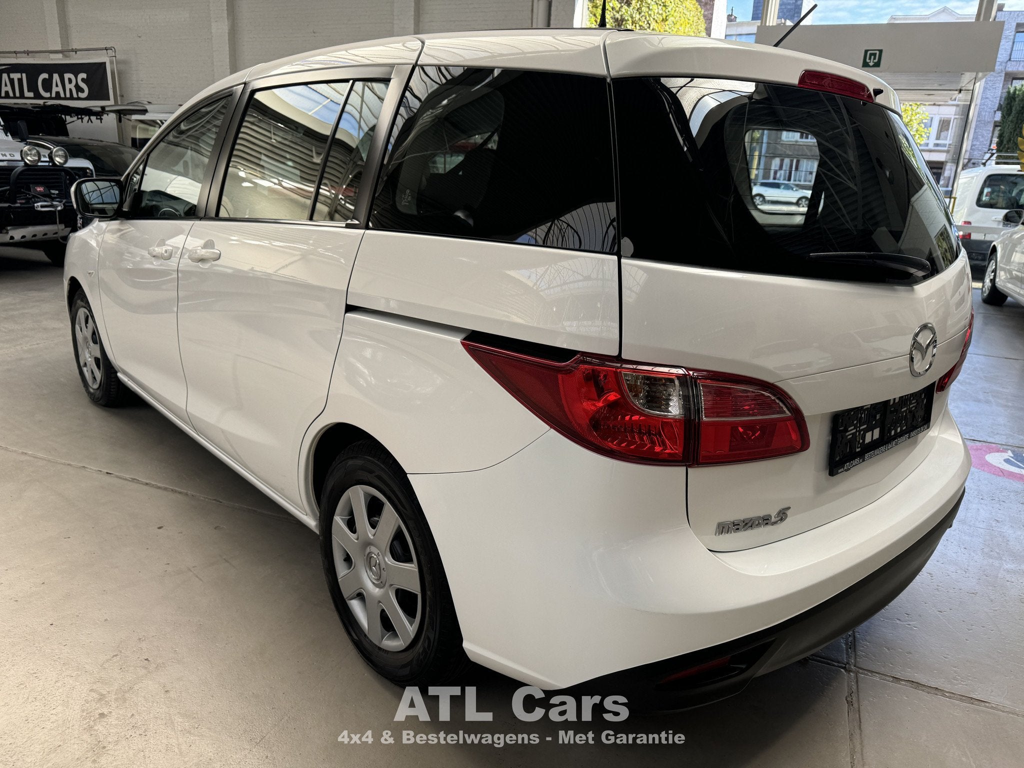 Mazda 5 1.6DIESEL | EURO5 | 7PERS | 50.800KM | AIRCO | NAV, Autos, Mazda, Euro 5, Achat, Entreprise, 7 places