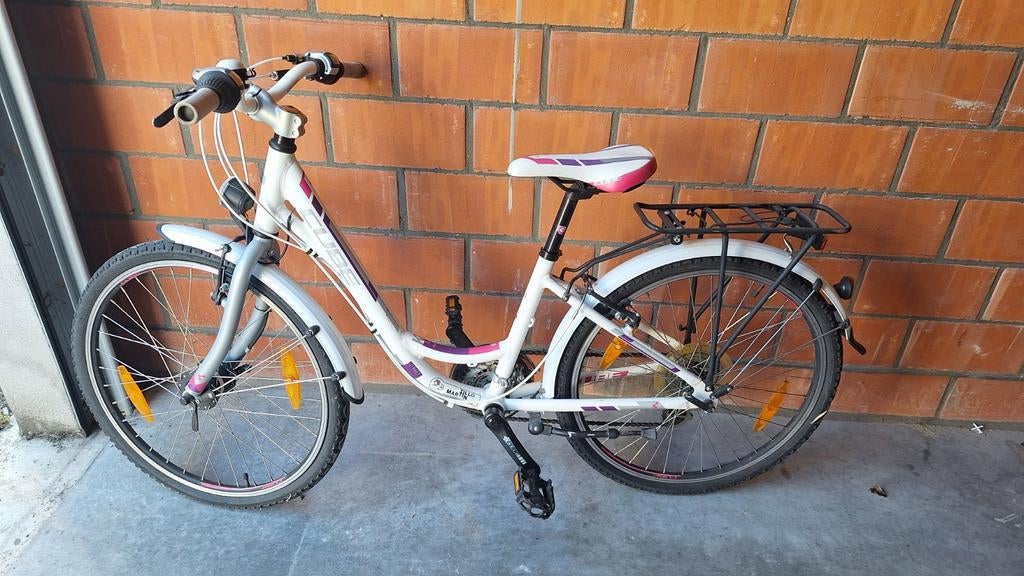 Meisjesfiets Cube, Enlèvement