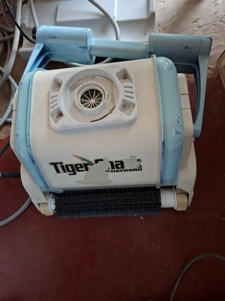 1 robot voor zwembad, Ophalen