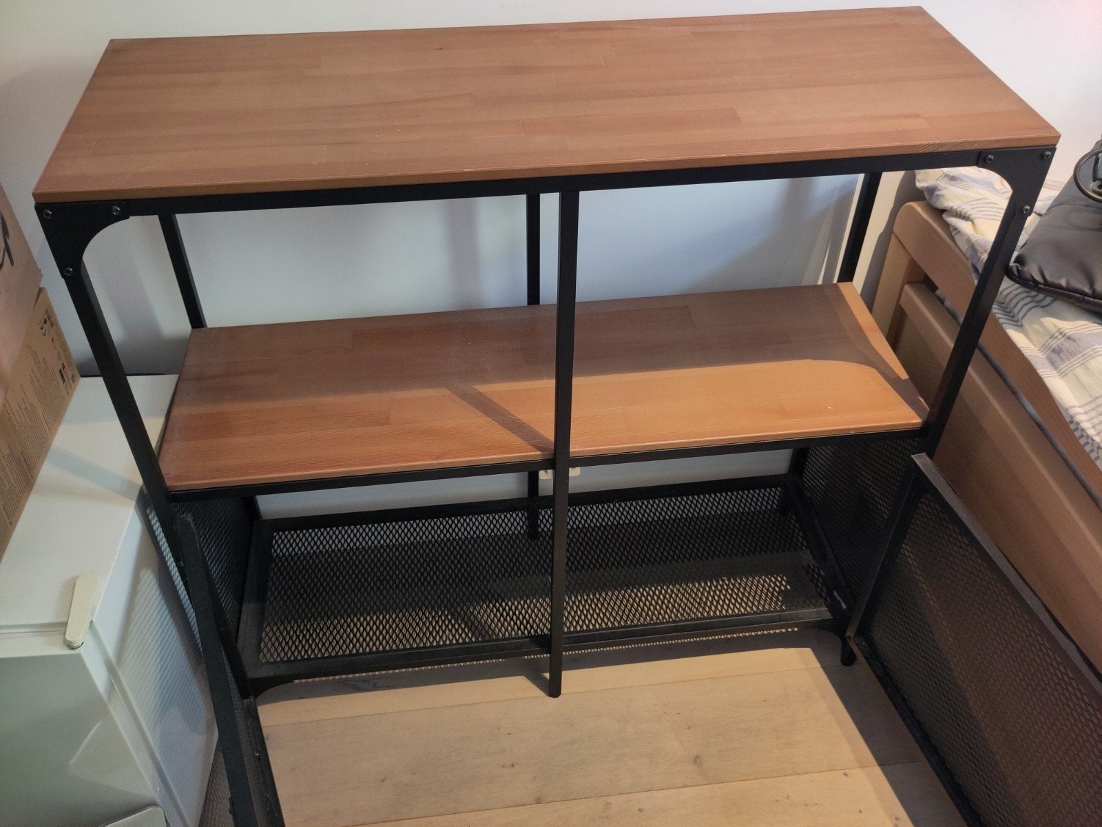 Ikea Fjallbo stellingkastIk, Ophalen