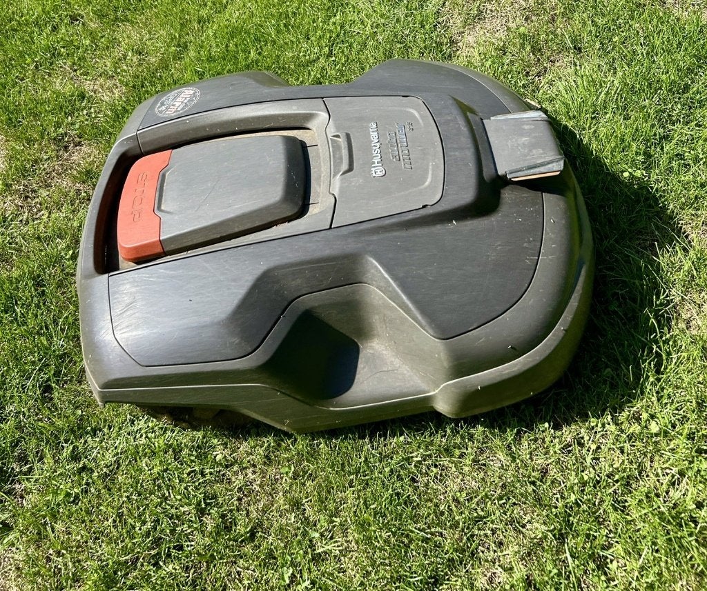 Husqvarna Automower 315 met GPS en nwe batterij, Ophalen, Gebruikt, Bestuurbaar via app, Meer dan 25 cm
