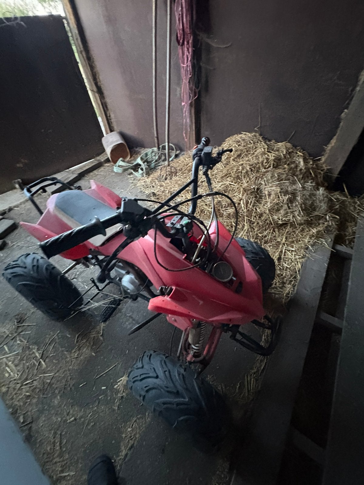 Quad 125cc, Fietsen en Brommers, Ophalen, Zo goed als nieuw