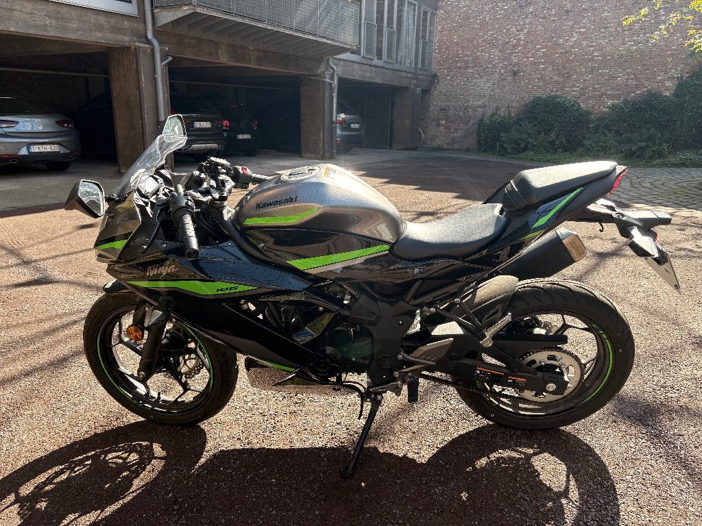 Kawasaki Ninja 125, Motos, Entreprise, Occasion, Permis Moto A1 minimum, Sport