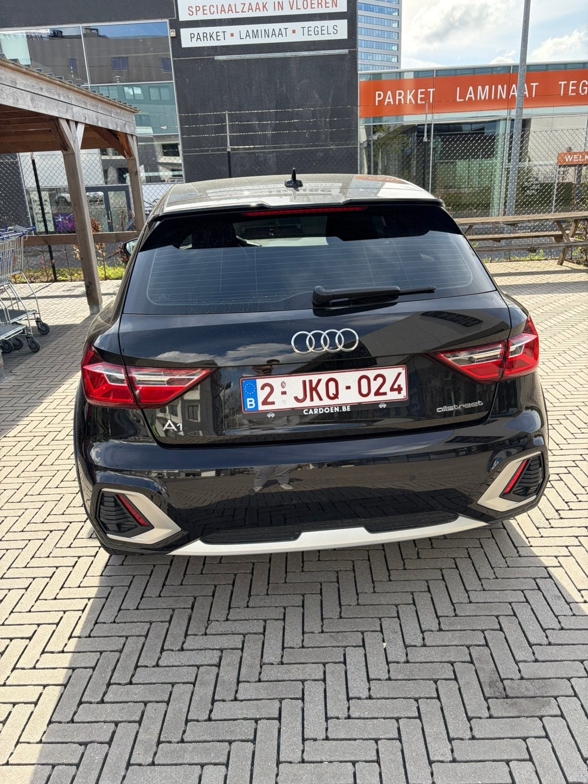 Audi A1 allstreet 30 TSFI 110pk 85kw, Auto's, Stof, A1, Zwart, 5 zetels