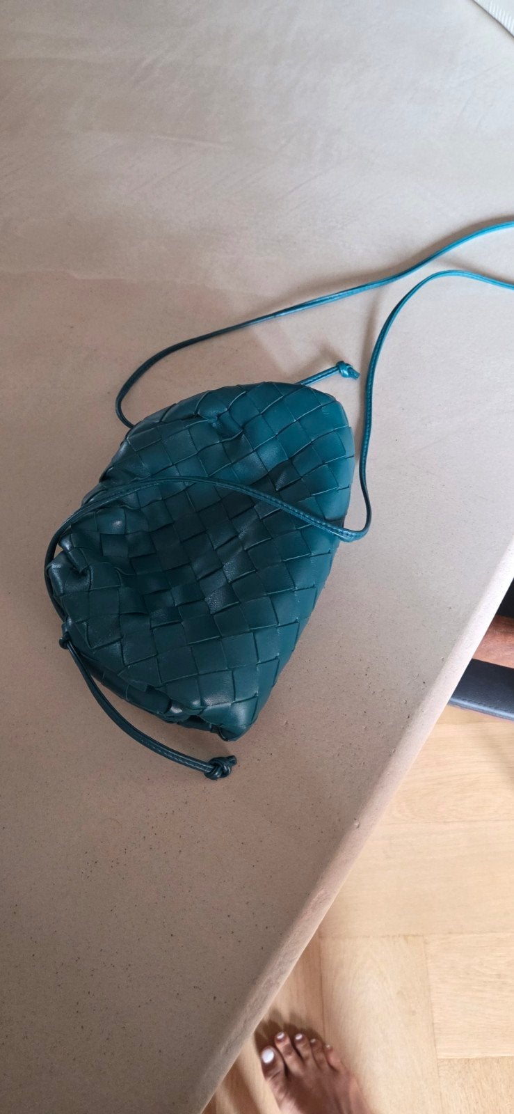 bottega veneta bag, Handtassen en Accessoires, Tassen | Damestassen, Ophalen of Verzenden, Zo goed als nieuw, Blauw, Schoudertasje