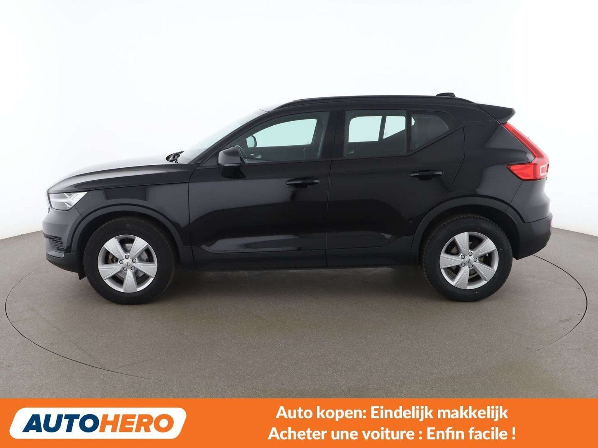 Volvo XC40 2.0 D3 2WD (année de construction 2019), Autos, 144 g/km, 1716 kg, Achat, https://public.car-pass.be/vhr/4e613fa4-cc64-45b5-b668-abcd5c9b62a6