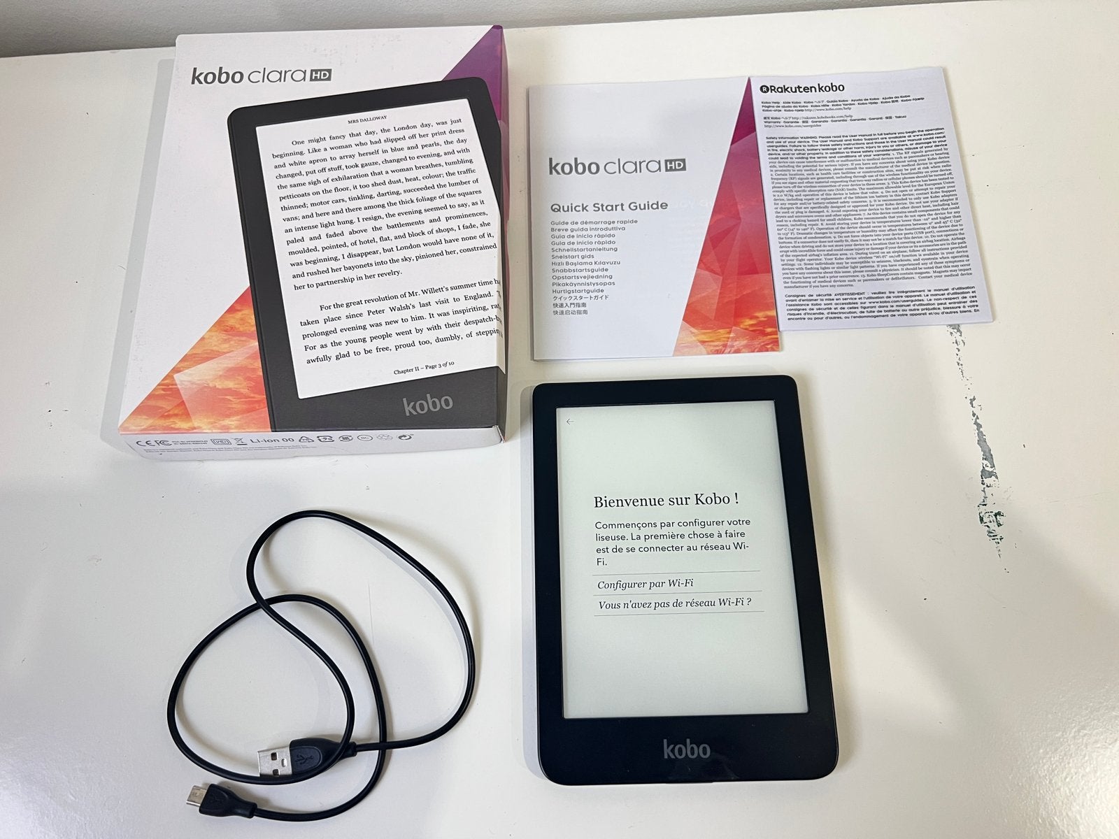 KOBO CLARA HD E-READER - MET DOOSJE, Computers en Software, E-readers, Ophalen of Verzenden, Zo goed als nieuw