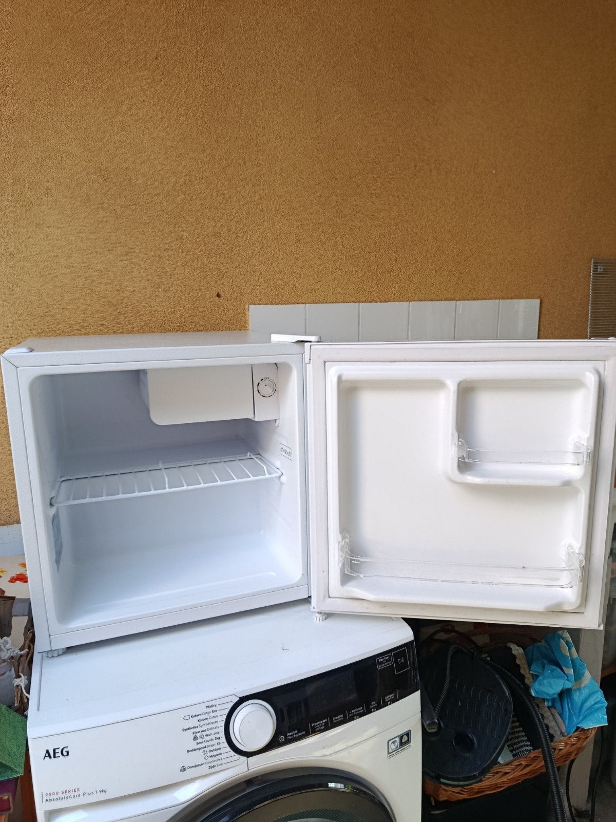 mini koelkast, Ophalen, Minder dan 85 cm, 45 tot 60 cm, Met vriesvak