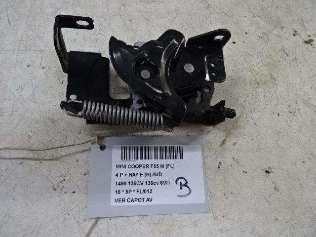MOTORKAP SLOT Mini Mini (F55) (01-2013/10-2017), Auto-onderdelen, Gebruikt, Mini, Petuelring 130
80809  München, DE, Minikundenbetreuung@mini.de