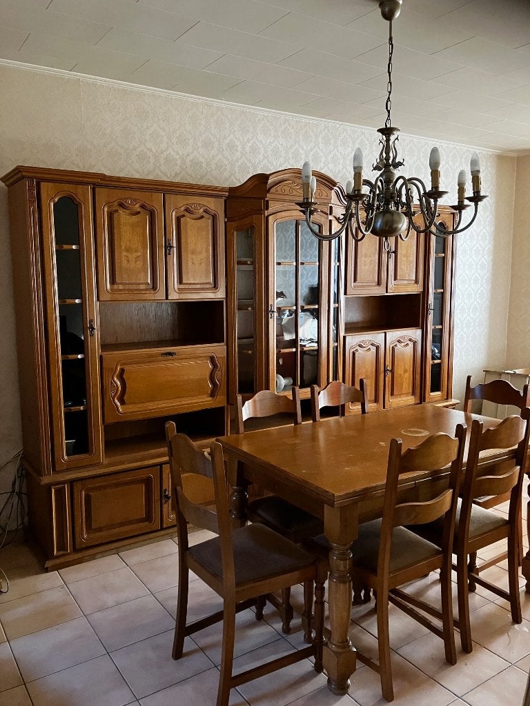 Meuble mural avec table à manger extensible et six chaises, Maison & Meubles, Enlèvement, Utilisé, Klassiek, 4 à 6 chaises