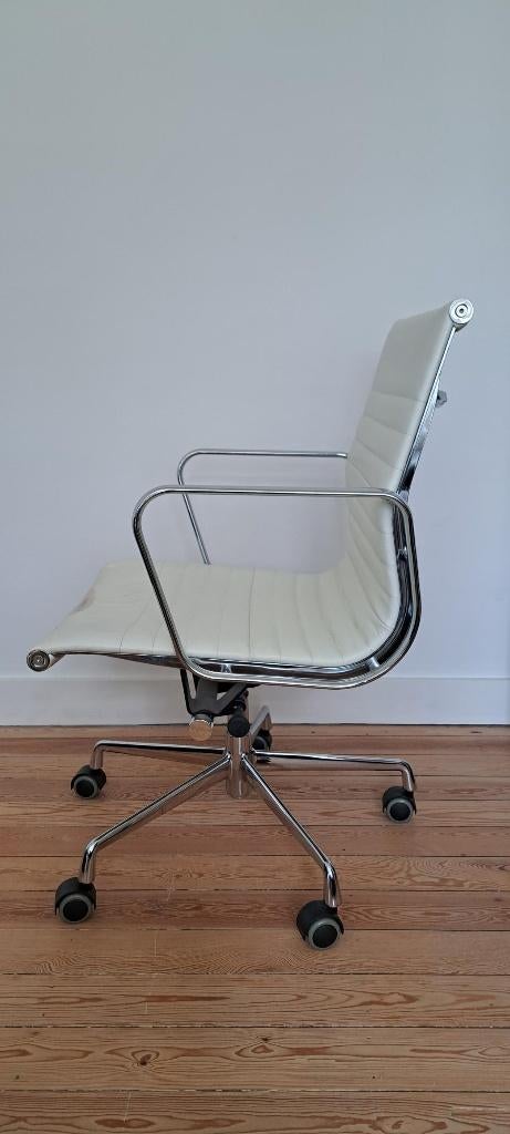 Chaise de bureau design de style Eames - structure robuste, Enlèvement, Utilisé, Blanc, Chaise de bureau