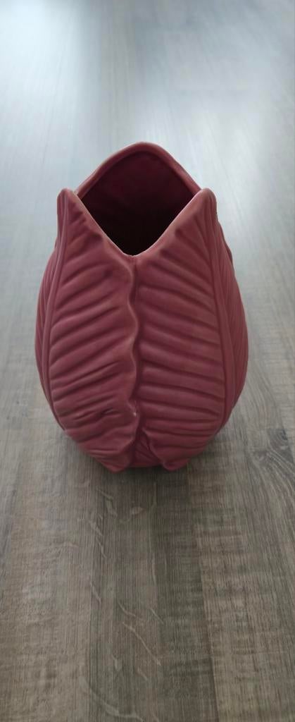 Roze keramische decoratieve vaas - origineel ontwerp, Ophalen, Zo goed als nieuw, Overige kleuren, Overige materialen