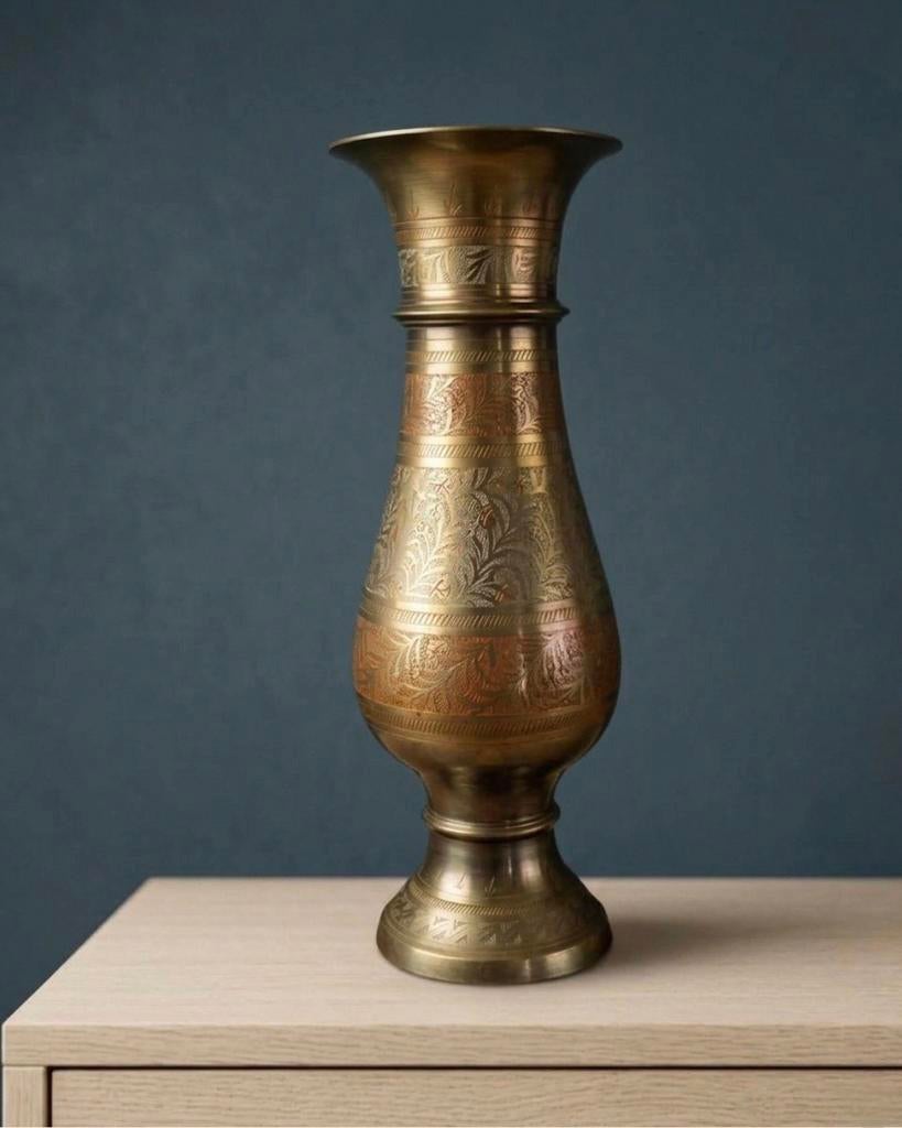 Grote vintage handgebeitelde koperen vaas, Antiek en Kunst, Ophalen