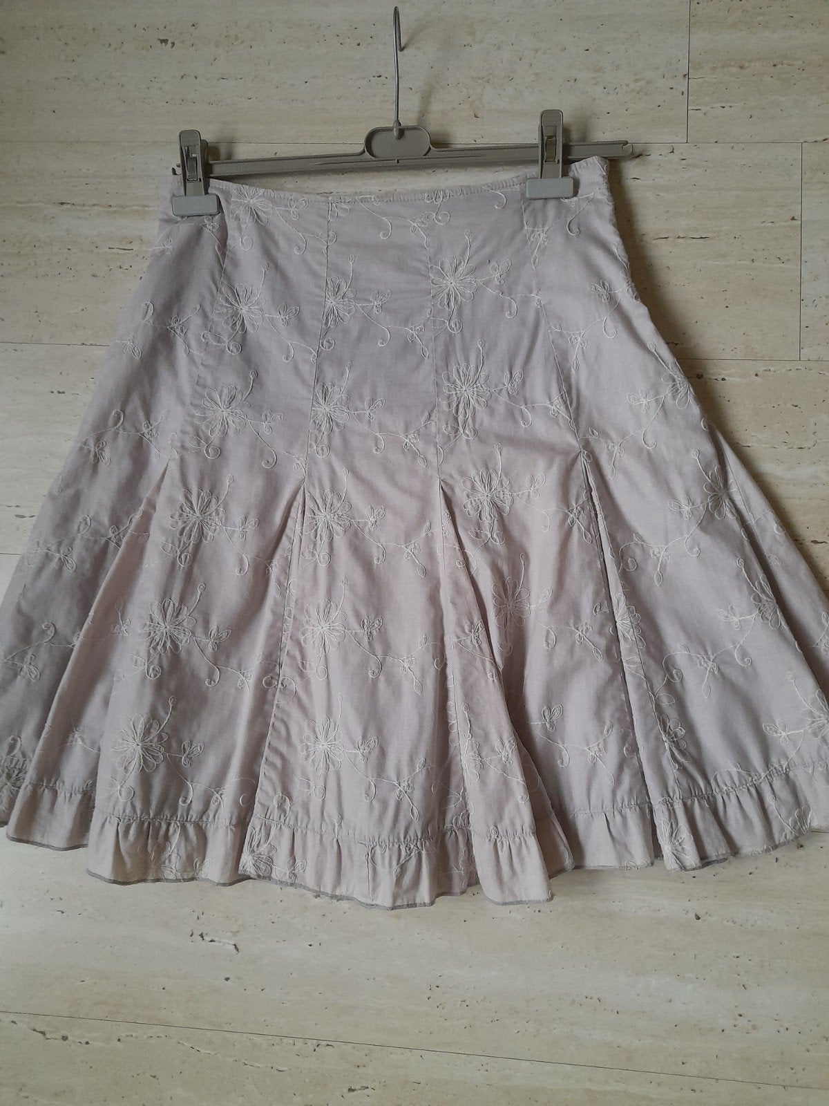 Gratis rokje 38, Kleding | Dames, Rokken, Ophalen, Gedragen, Maat 38/40 (M), Grijs
