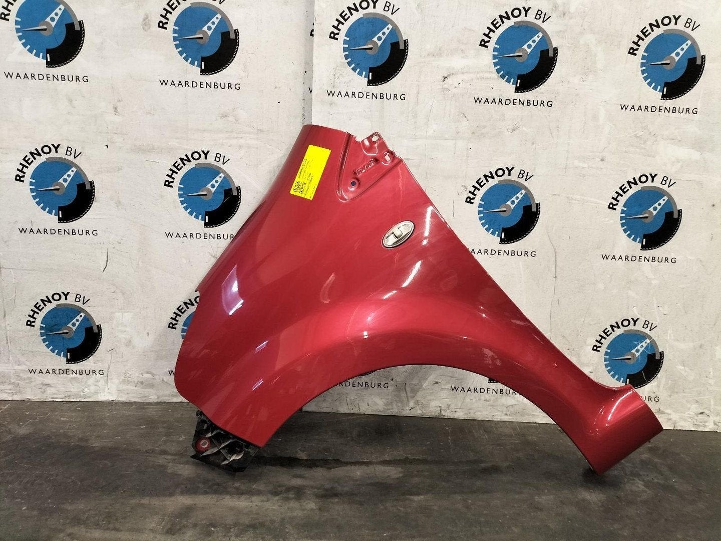 TOYOTA AYGO B1 1.0-12V Aspir. Red  VOORSCHERM L 2010, Enlèvement ou Envoi, Utilisé, Stiba membre