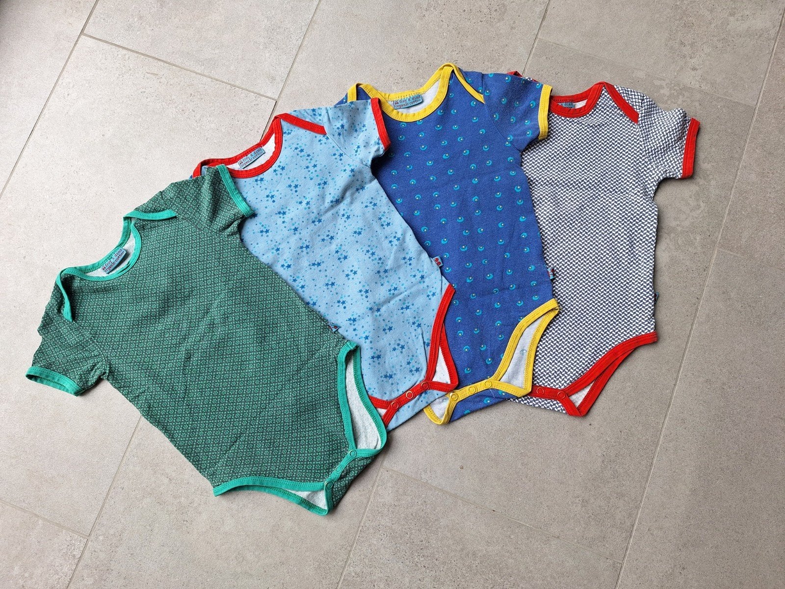 4 rompertjes - Froy & Dind, Ophalen, Froy & Dind, Jongetje of Meisje, Nacht- of Onderkleding