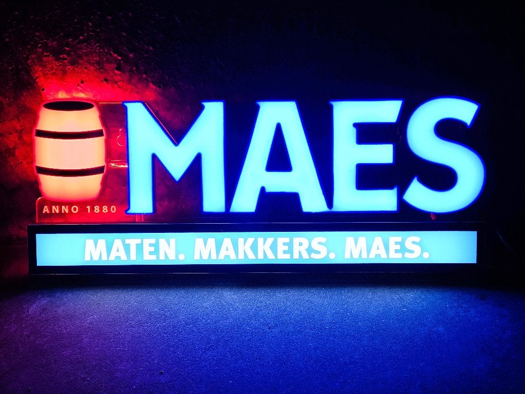 Enseigne lumineuse Alken Maes, Enlèvement