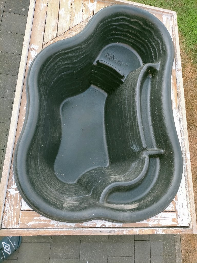 Bassin préformé en polyéthylène., Jardin & Terrasse, Enlèvement, Utilisé, Autres types