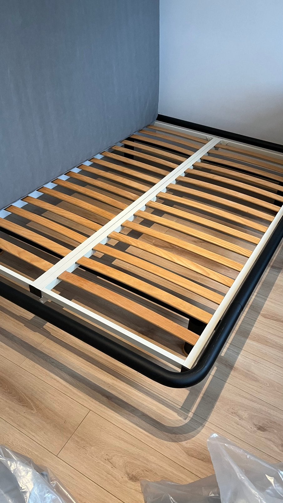 Bed, Huis en Inrichting, Ophalen, Zo goed als nieuw, Twijfelaar