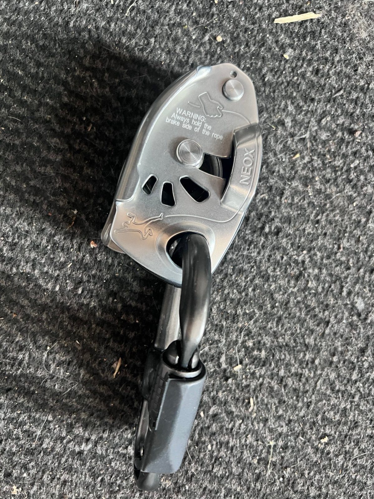 Grigri Neox + carabiner, Verzenden, Zo goed als nieuw