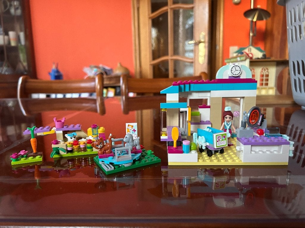 LEGO Friends 41085 Vet Clinic + Bunny Lego set 41087, Ophalen, Lego, Compleet, Friends